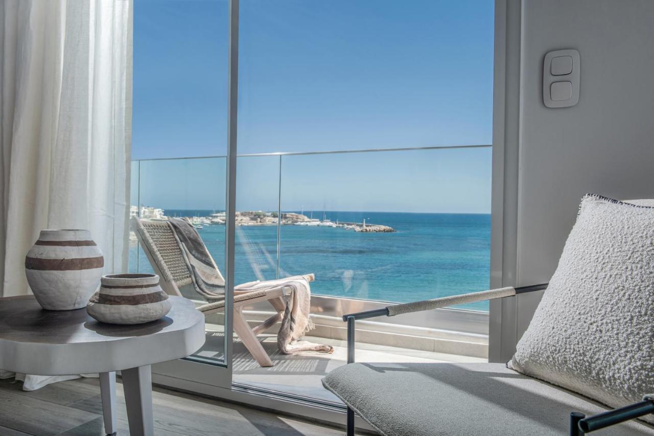 Khroma Luxury Suite 1 Beach Front Apartment ヘルソニソス エクステリア 写真