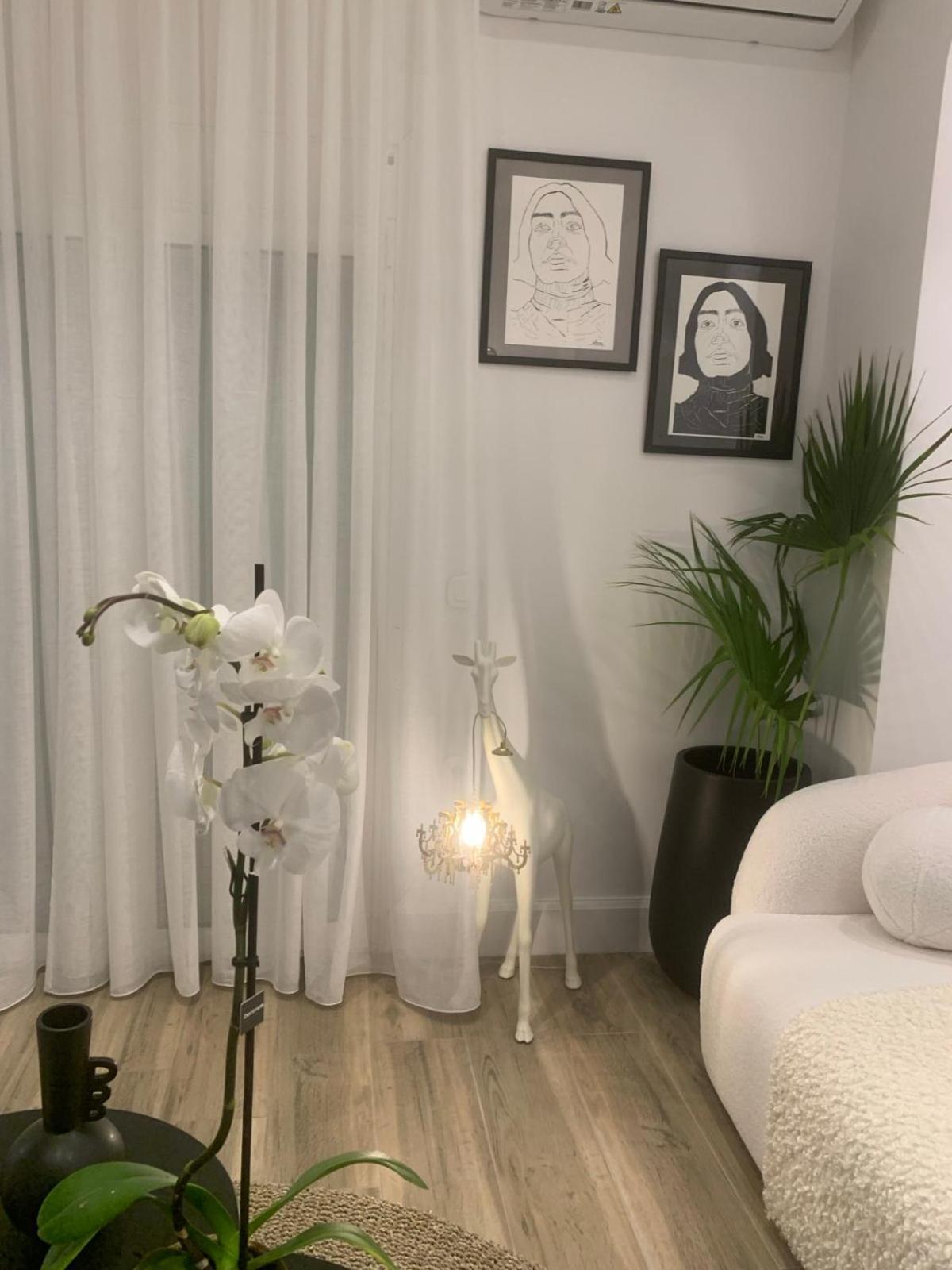 Khroma Luxury Suite 1 Beach Front Apartment ヘルソニソス エクステリア 写真